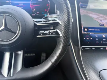 MERCEDES-BENZ GLC300d 4M 9G AMG Line HUD 360