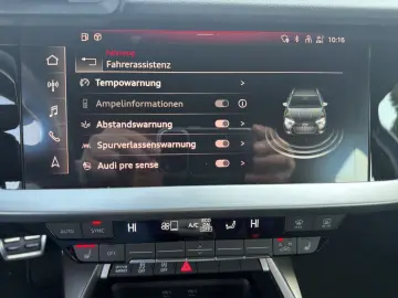 AUDI S3 Sportback 2.0 TFSI quattro S-LINE LED SHZ NAV