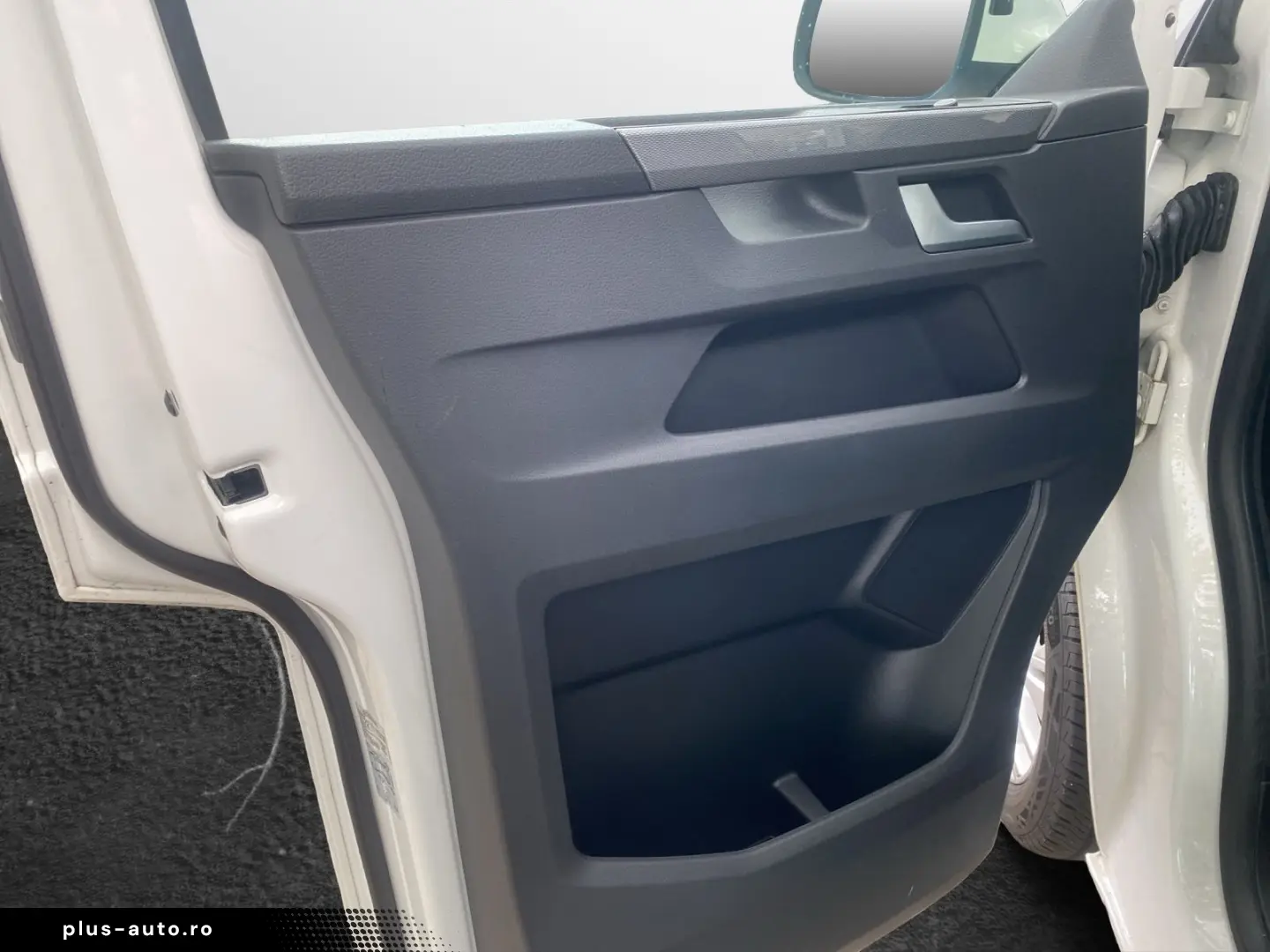 VW T6 Multivan T6.1 2.0 TDI DSG 4Mo Generation Six