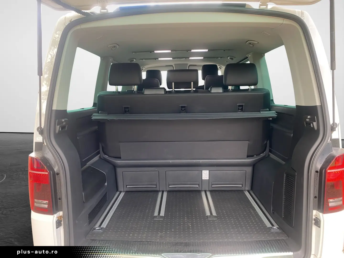 VW T6 Multivan T6.1 2.0 TDI DSG 4Mo Generation Six
