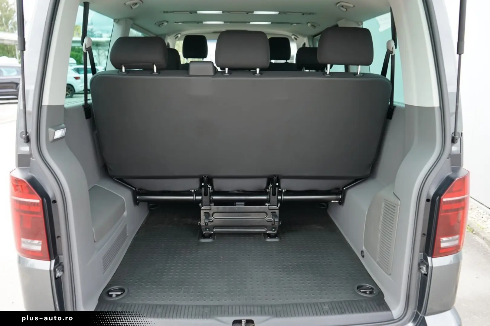 VW T6.1 Caravelle 2.0 TDI 4Motion Comfortline