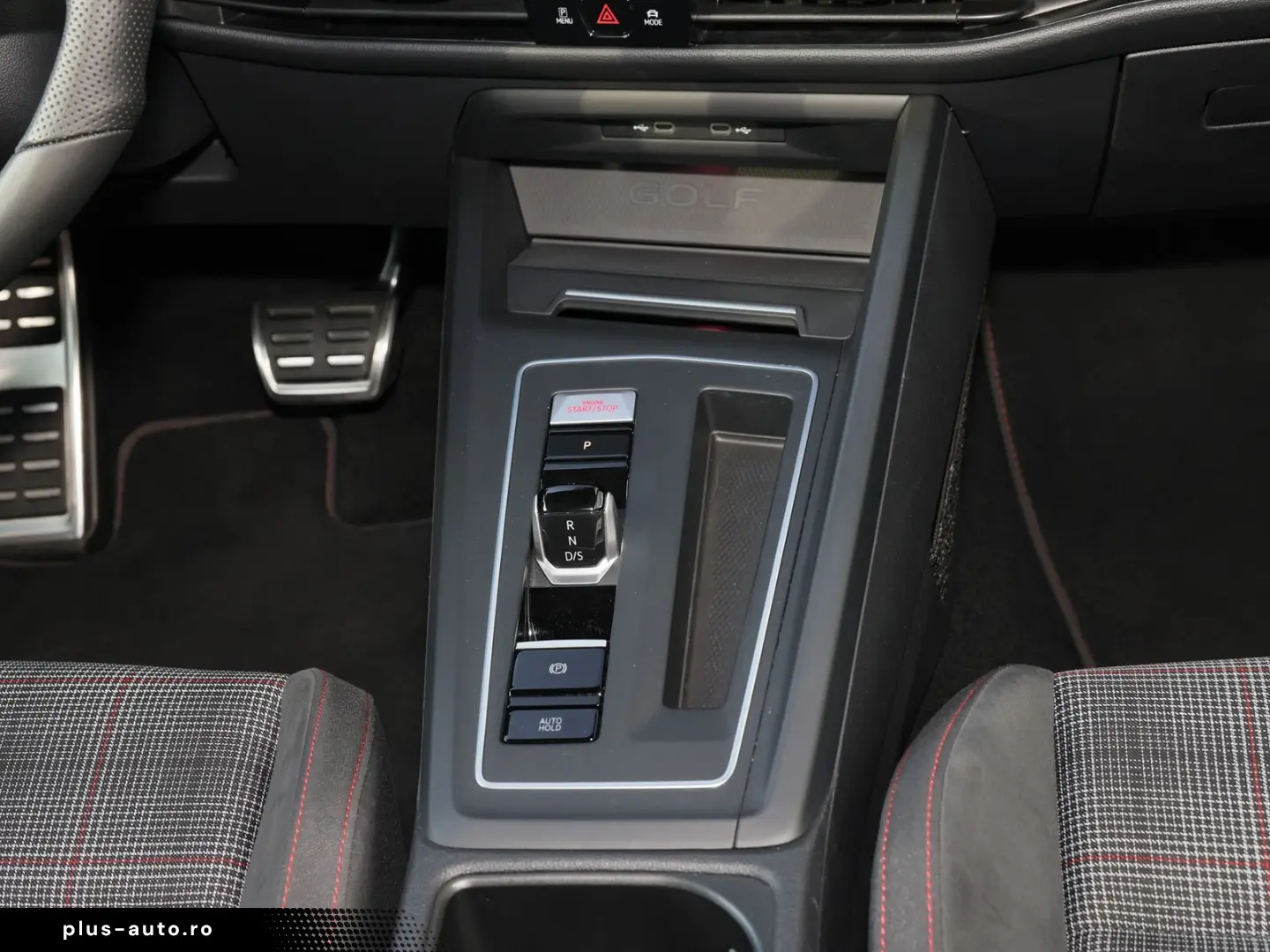 VOLKSWAGEN Golf 2022 — imagine 14