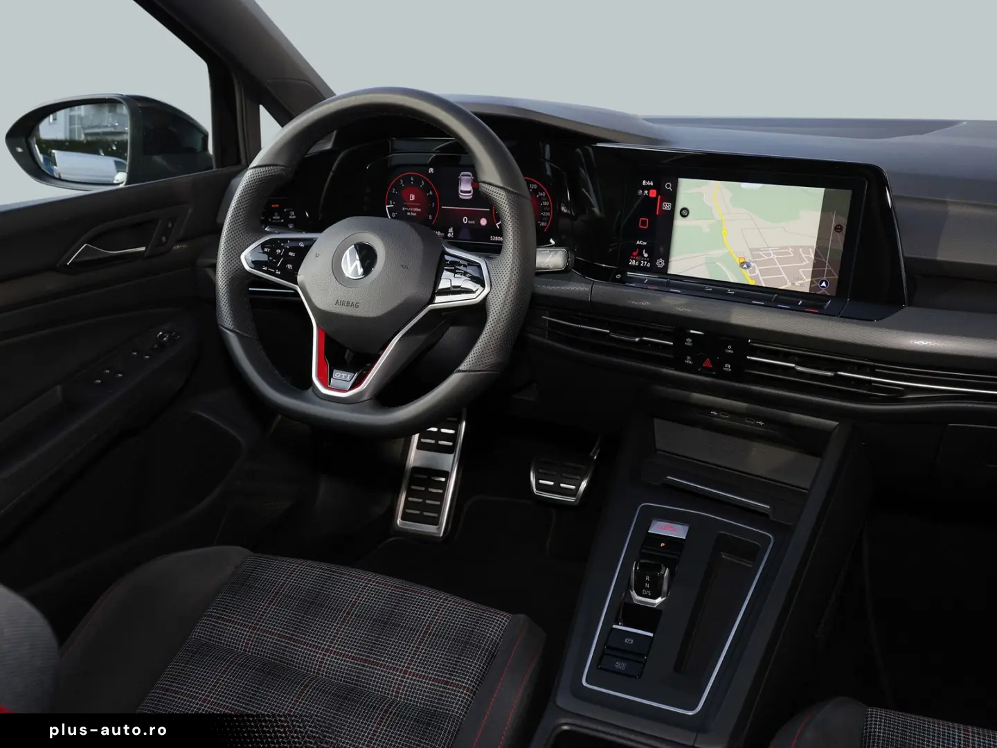 VOLKSWAGEN Golf 2022 — imagine 15