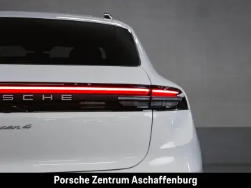 PORSCHE Macan 4 Electric Panoramadach Luftfederung BOSE