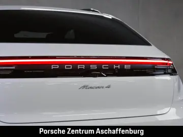 PORSCHE Macan 4 Electric Panoramadach Luftfederung BOSE
