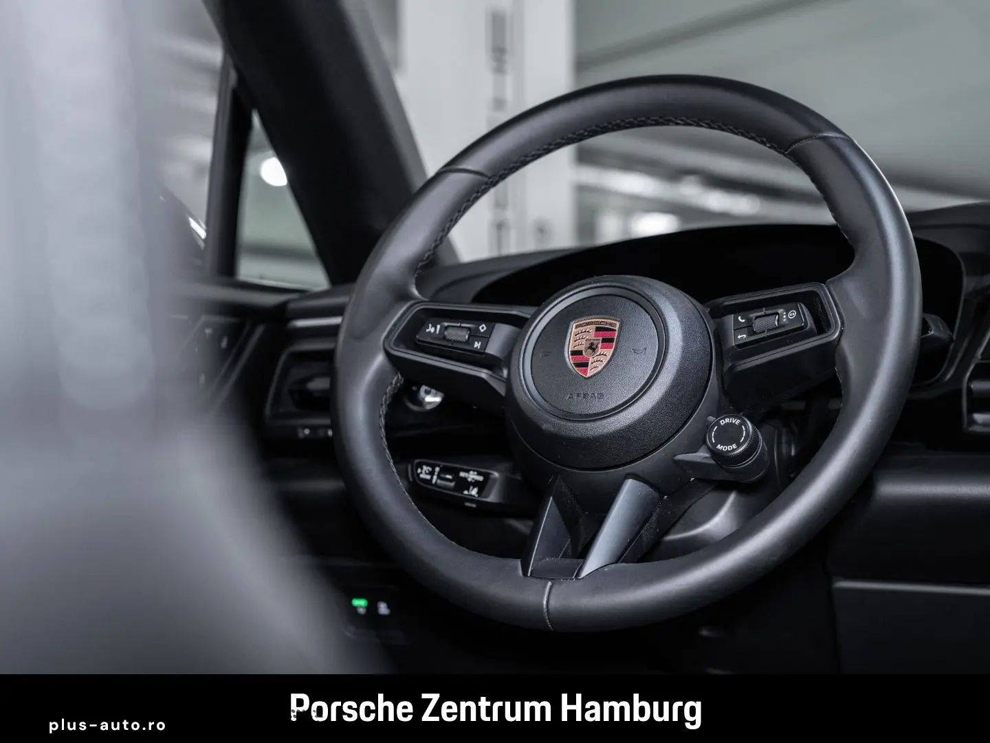 PORSCHE Macan 4 PASM Panorama 21 Zoll Sport Sound