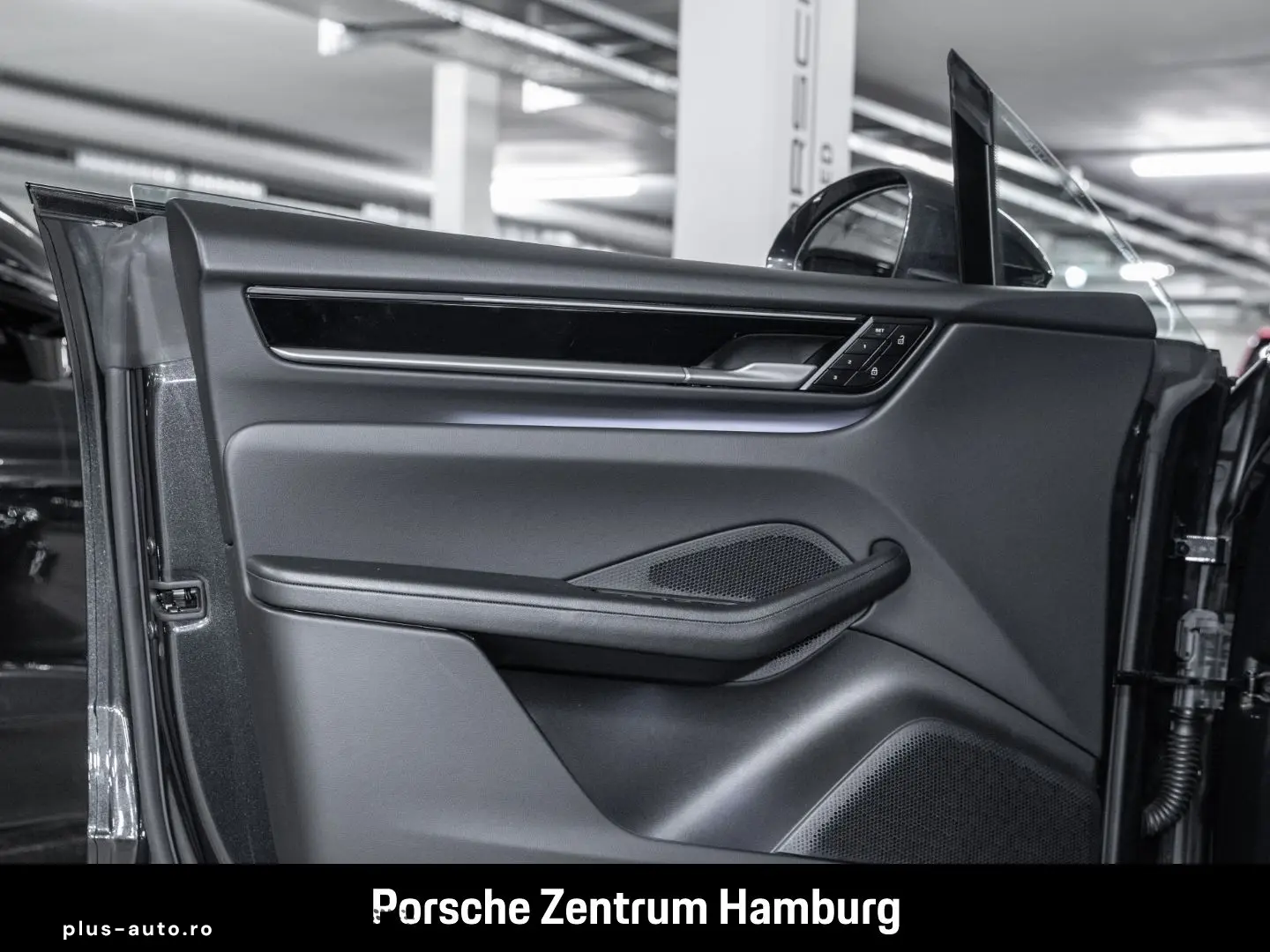 PORSCHE Macan 4 PASM Panorama 21 Zoll Sport Sound