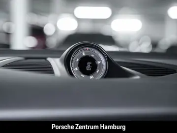 PORSCHE Macan 4 PASM Panorama 21 Zoll Sport Sound