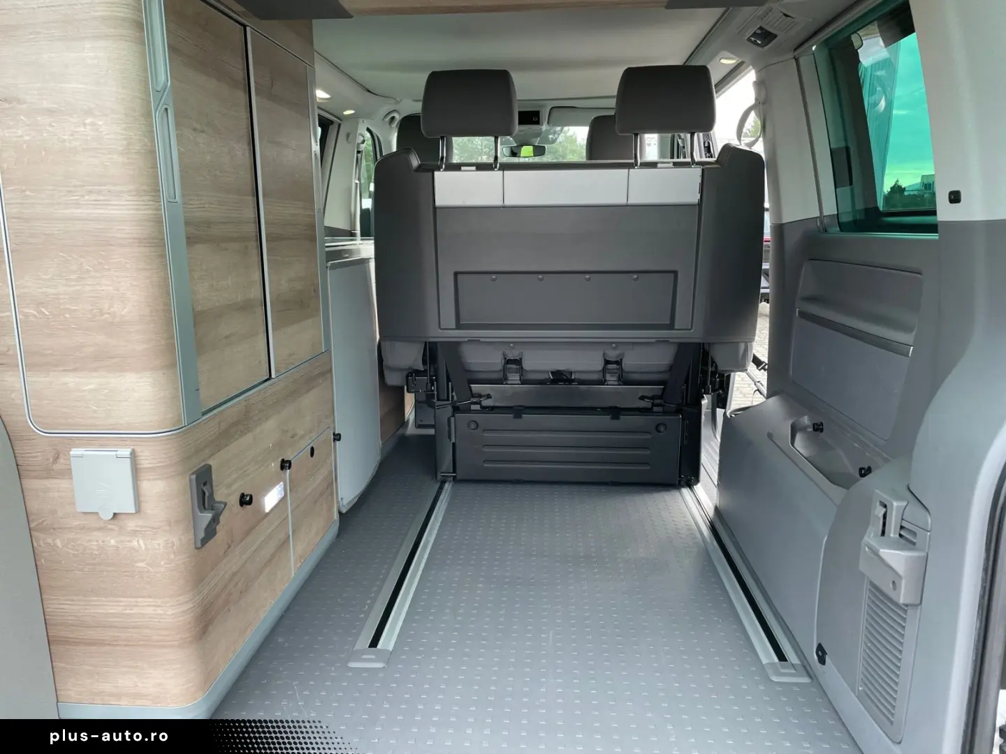 VW T6.1 California 2.0 TDI DSG 4Motion Coast AHK DC