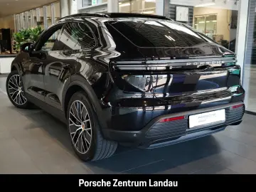 PORSCHE Macan Rückfahrkamera Panorama BOSE nur 15.990 km
