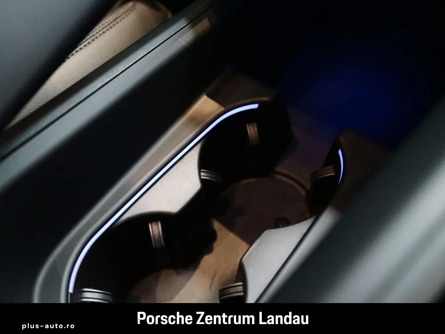 PORSCHE Macan Rückfahrkamera Panorama BOSE nur 15.990 km