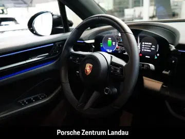 PORSCHE Macan Rückfahrkamera Panorama BOSE nur 15.990 km