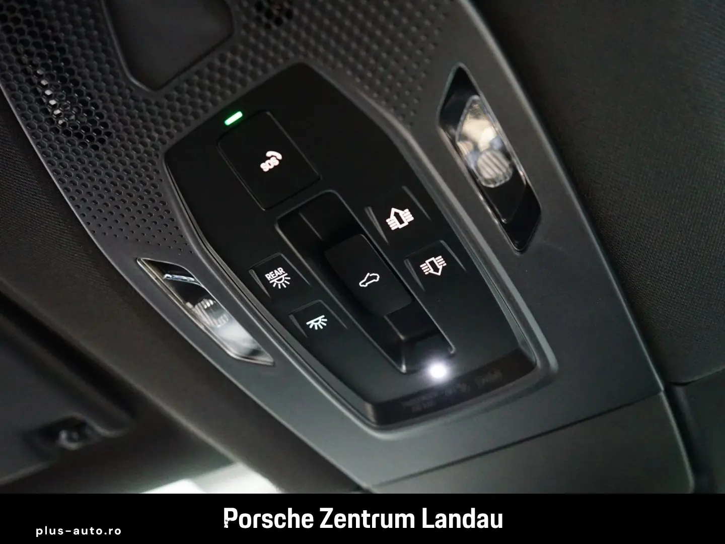 PORSCHE Macan Rückfahrkamera Panorama BOSE nur 15.990 km