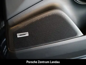 PORSCHE Macan Rückfahrkamera Panorama BOSE nur 15.990 km