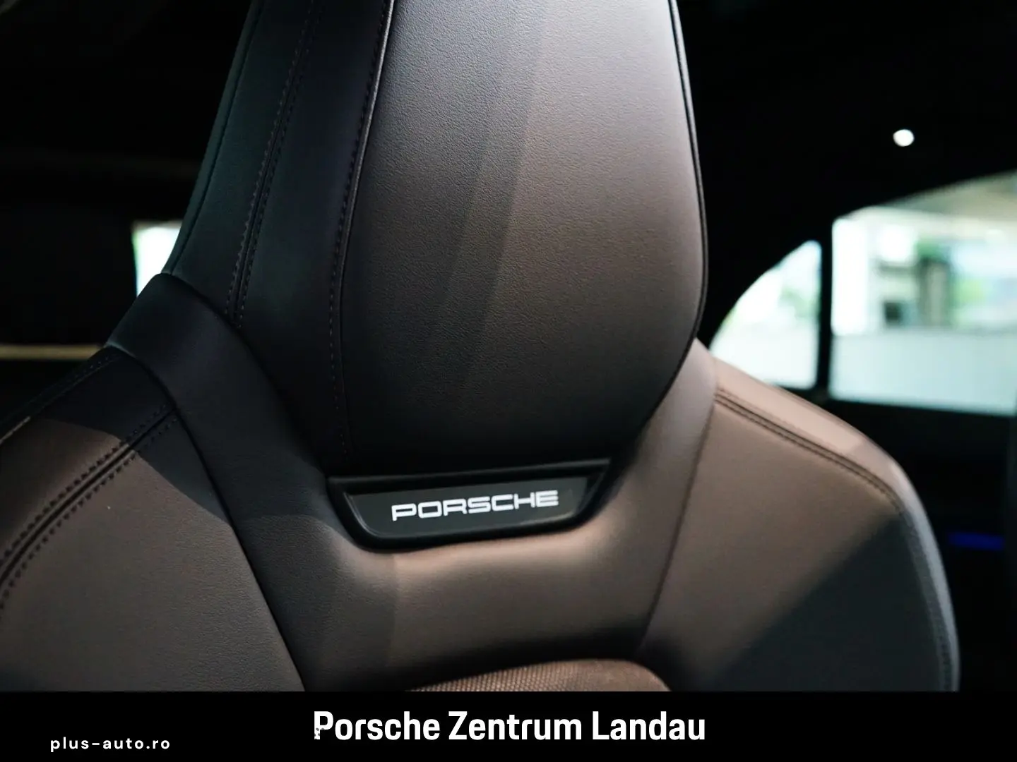 PORSCHE Macan Rückfahrkamera Panorama BOSE nur 15.990 km