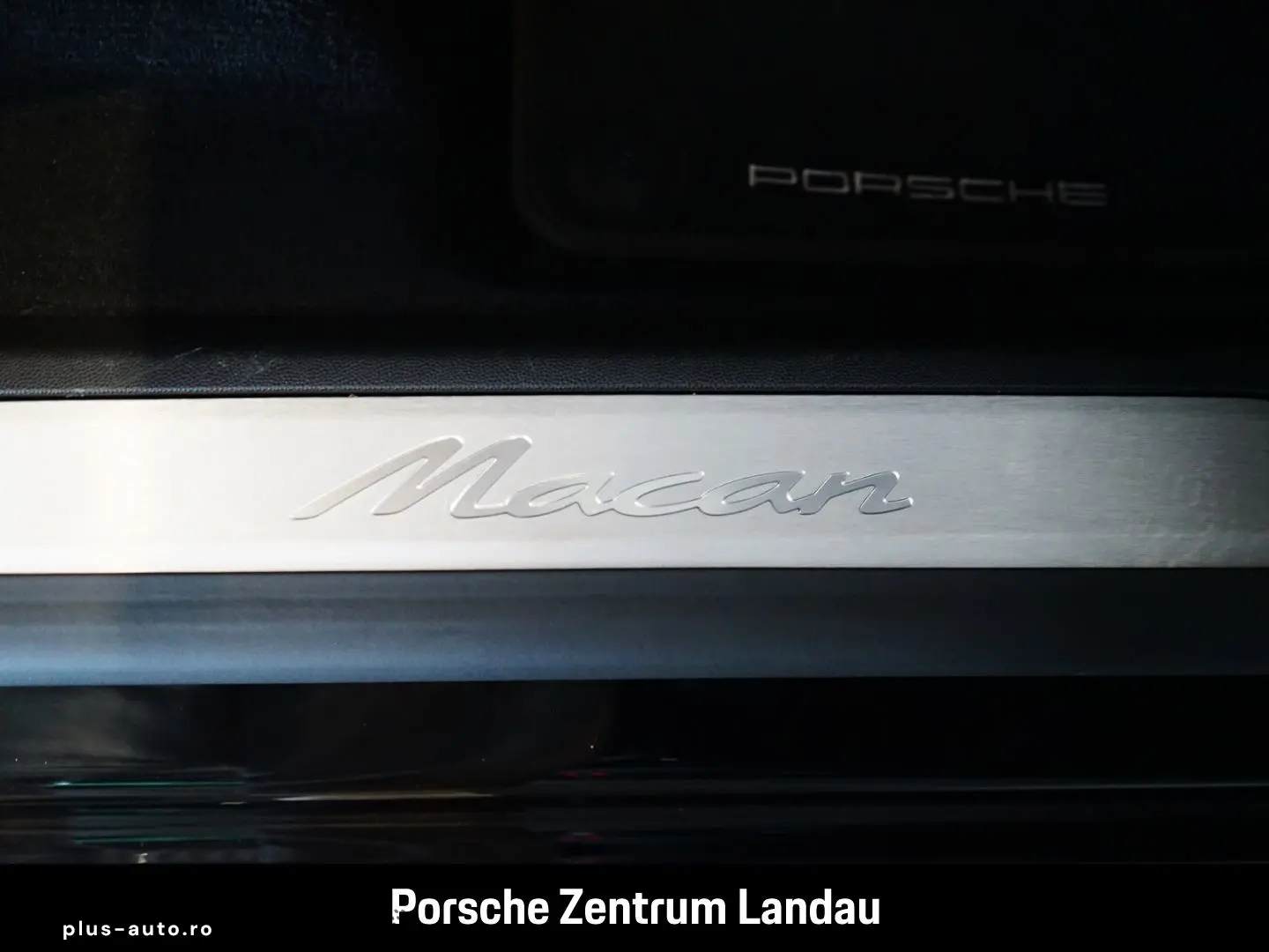 PORSCHE Macan Rückfahrkamera Panorama BOSE nur 15.990 km