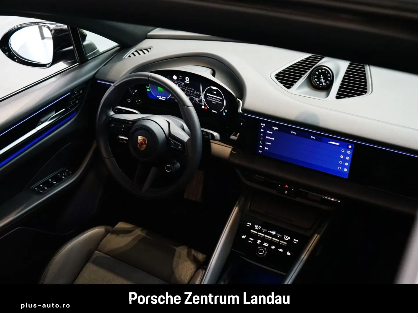 PORSCHE Macan Rückfahrkamera Panorama BOSE nur 15.990 km