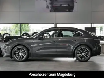 PORSCHE Macan  PANORAMA PRIVACY SURROUND VIEW