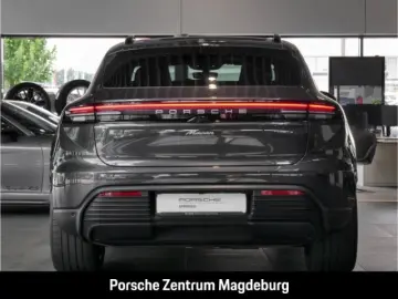 PORSCHE Macan  PANORAMA PRIVACY SURROUND VIEW
