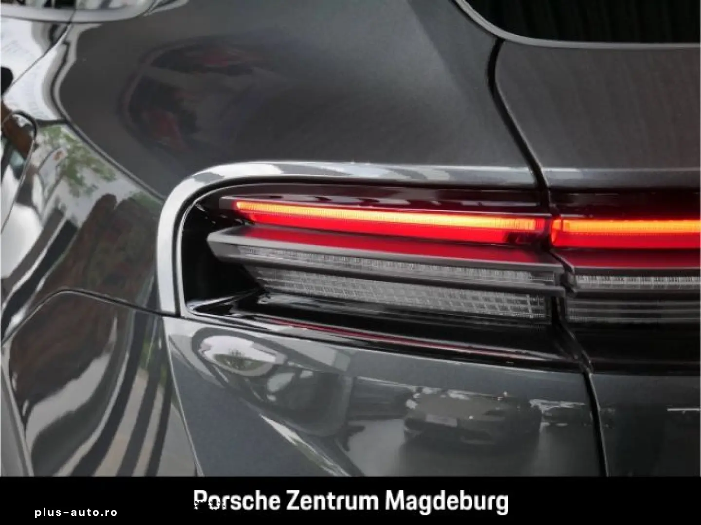 PORSCHE Macan  PANORAMA PRIVACY SURROUND VIEW