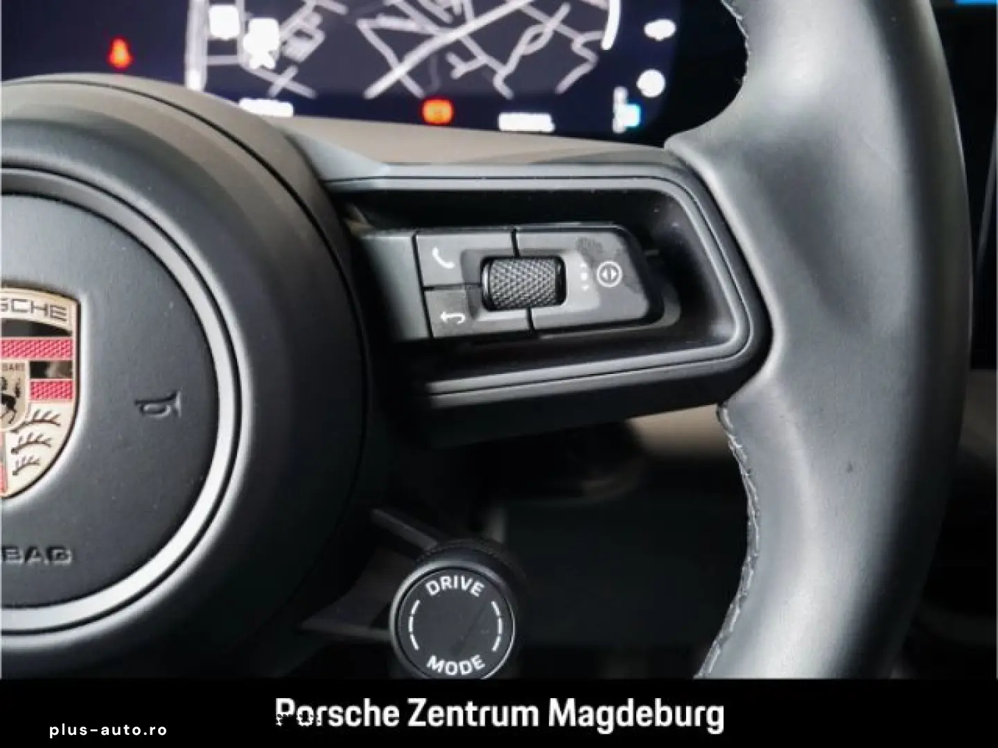 PORSCHE Macan  PANORAMA PRIVACY SURROUND VIEW