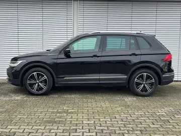 VW Tiguan 1.5 TSI  ACTIVE   NAVI LED KAMERA