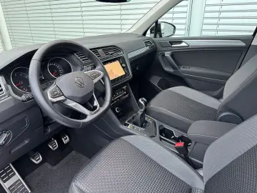 VW Tiguan 1.5 TSI  ACTIVE   NAVI LED KAMERA