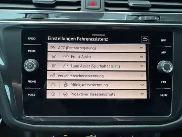 VW Tiguan 1.5 TSI  ACTIVE   NAVI LED KAMERA