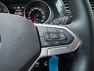 VW Tiguan 1.5 TSI  ACTIVE   NAVI LED KAMERA