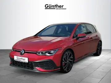 VW Golf VIII GTI 221 kW Clubsport  HEAD-UP PANO DCC