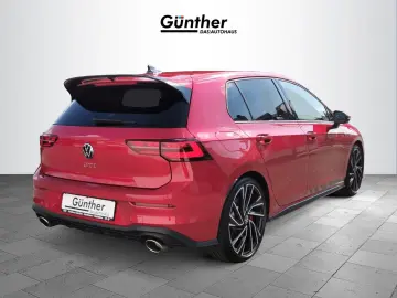 VW Golf VIII GTI 221 kW Clubsport  HEAD-UP PANO DCC