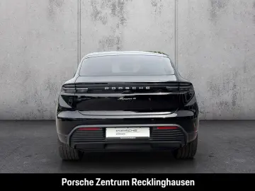 PORSCHE Macan 4 InnoDrive LED-Matrix Luftfederung BOSE