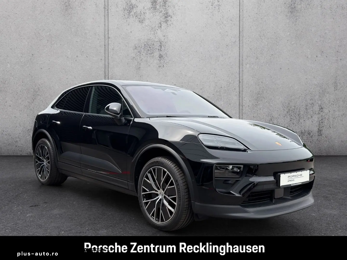 PORSCHE Macan 4 InnoDrive LED-Matrix Luftfederung BOSE