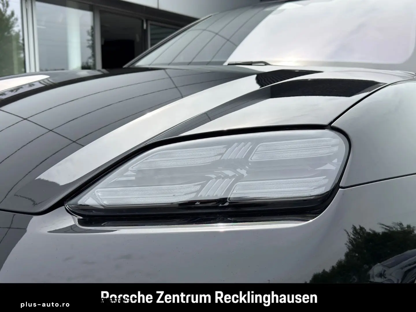 PORSCHE Macan 4 InnoDrive LED-Matrix Luftfederung BOSE