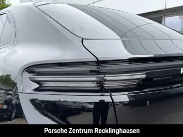 PORSCHE Macan 4 InnoDrive LED-Matrix Luftfederung BOSE