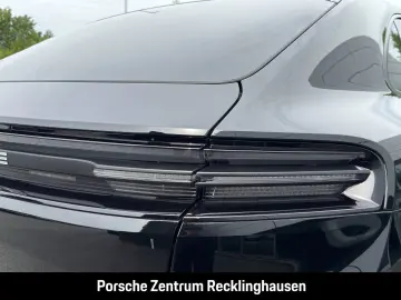 PORSCHE Macan 4 InnoDrive LED-Matrix Luftfederung BOSE
