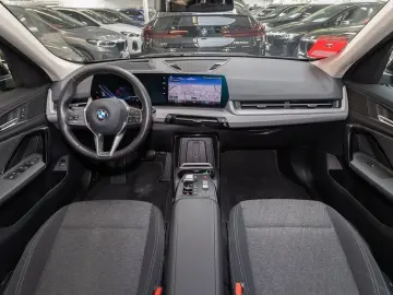 BMW X1 xDrive23d HUD ACC AHK RFK NAVI LED PDC V H