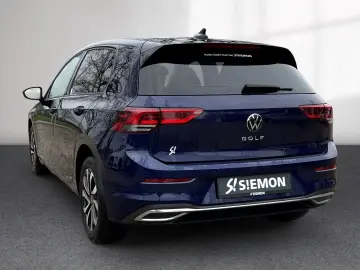 VW Golf VIII Life 1.0 TSI LED SHZ ACC PDC Navi Alu