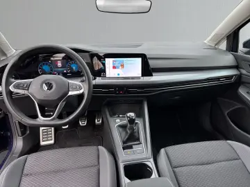 VW Golf VIII Life 1.0 TSI LED SHZ ACC PDC Navi Alu