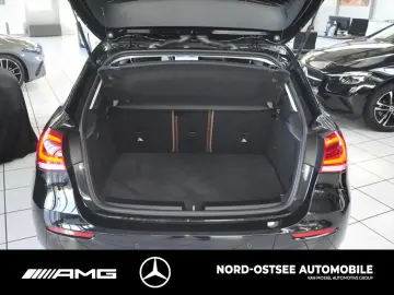 MERCEDES-BENZ A 200 d LED PDC LM TEMPOMAT