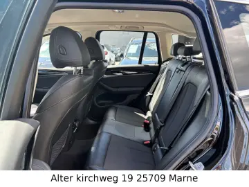BMW X3 xDrive 30i xLine LED NAVI PDC SHZ TÜV 1HAND
