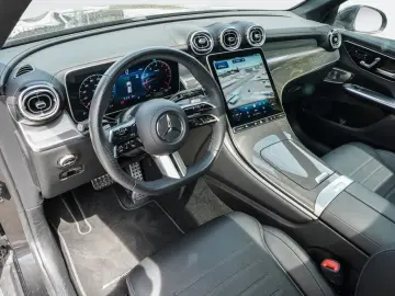 MERCEDES-BENZ 4M GLC200 AMG-LINE PRE  Burmester Ventil 360