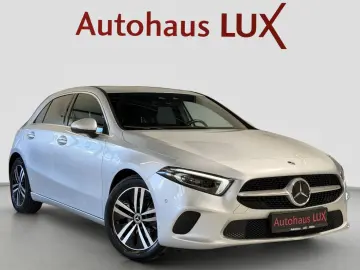 MERCEDES-BENZ A 200 DIESEL LED 1HAND AMBIENTE CARBON…