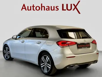 MERCEDES-BENZ A 200 DIESEL LED 1HAND AMBIENTE CARBON…
