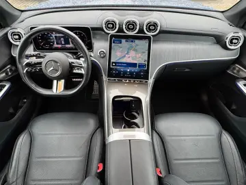 MERCEDES-BENZ GLC 300d 4M AMG Ventilation 360 Burmester