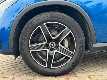 MERCEDES-BENZ GLC 300d 4M AMG Ventilation 360 Burmester