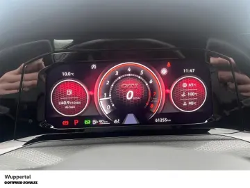 VW Golf GTI 2.0 TSI DSG NAVI AHK PANO DCC KAM ACC L