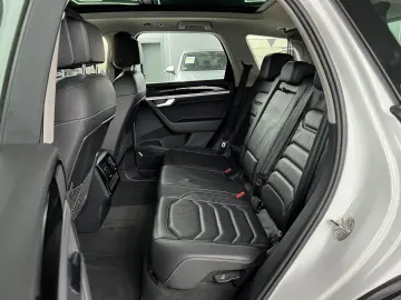 VW Touareg 4Motion 3.0 TSI PANO LED VIRTUAL LUFT CA