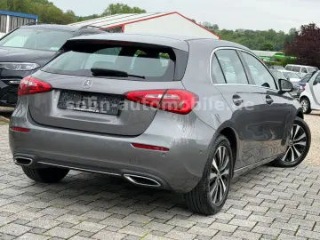 MERCEDES-BENZ A 180 Progressive Wides Leder Navi Kam…