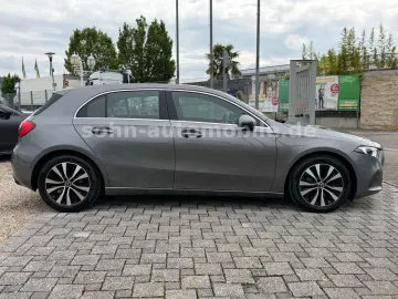 MERCEDES-BENZ A 180 Progressive Wides Leder Navi Kam…